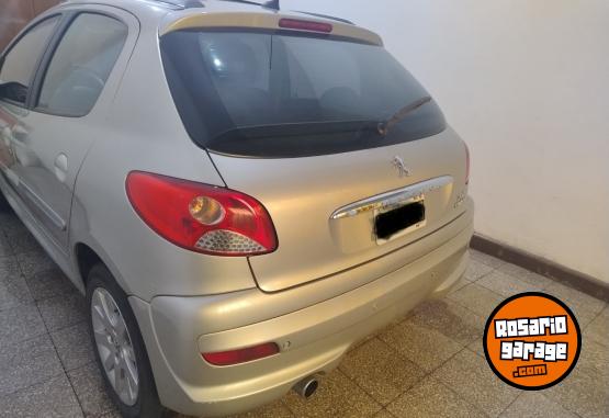 Autos - Peugeot 207 2013 Nafta 125000Km - En Venta