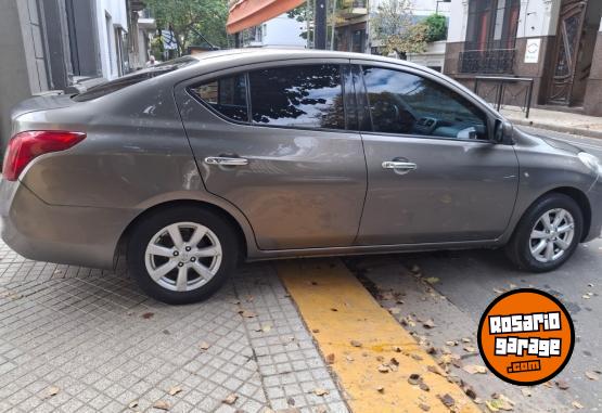 Autos - Nissan Versa 2014 Nafta 195000Km - En Venta