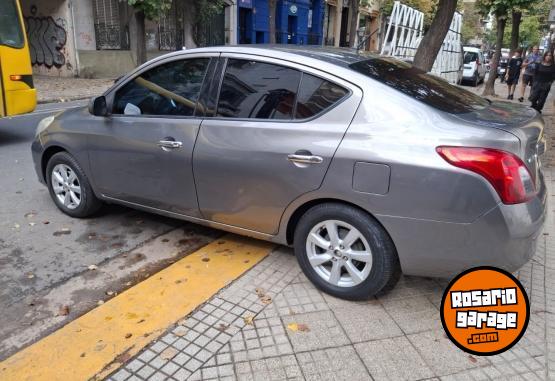 Autos - Nissan Versa 2014 Nafta 195000Km - En Venta