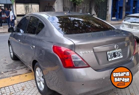 Autos - Nissan Versa 2014 Nafta 195000Km - En Venta