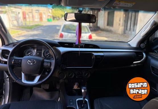 Camionetas - Toyota SR 4x2 AT 2025 Diesel 14500Km - En Venta