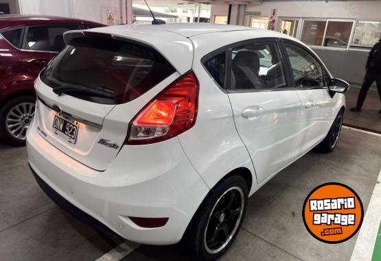 Autos - Ford FIESTA TITANIUM POWER 2015 Nafta 92615Km - En Venta