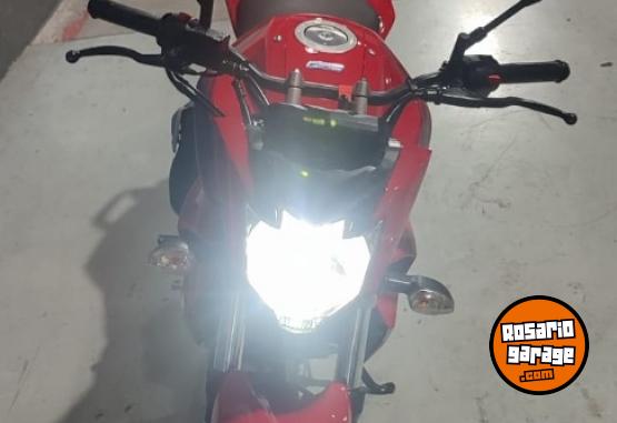 Motos - Yamaha FZ FI 2024 Nafta 8000Km - En Venta