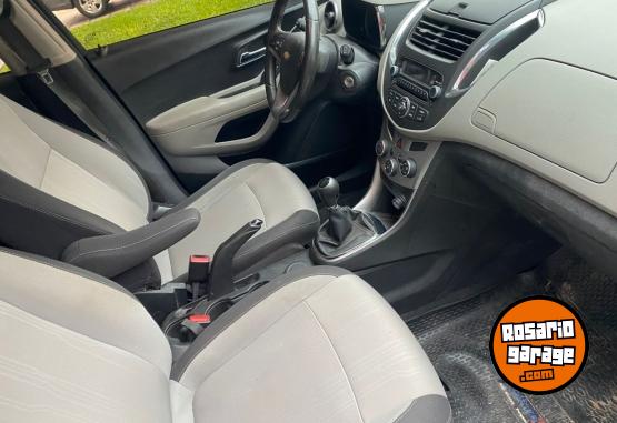 Camionetas - Chevrolet Tracker LTZ 1.8 manual 2015 Nafta 110000Km - En Venta