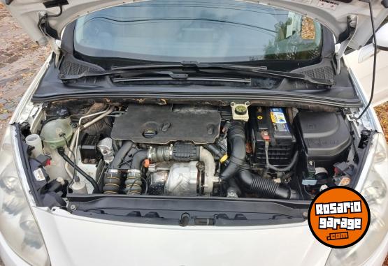 Autos - Peugeot 308 HDI ALLURE NAV 2013 Diesel 146000Km - En Venta
