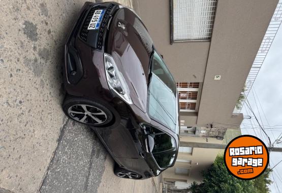 Autos - Peugeot 208 allure 2017 GNC 93000Km - En Venta