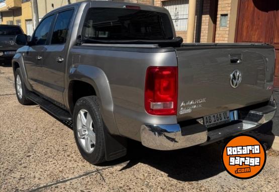 Camionetas - Volkswagen Highline 2017 Diesel 118000Km - En Venta