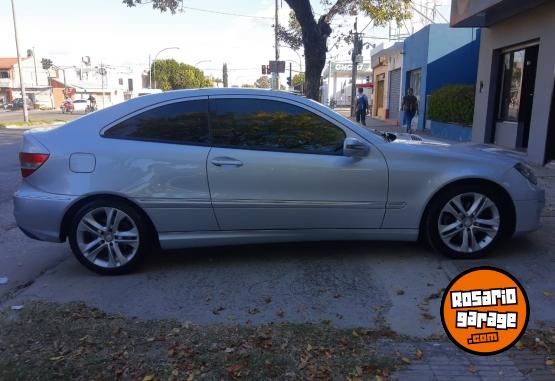 Autos - Mercedes Benz CLC 250 2010 Nafta 125000Km - En Venta