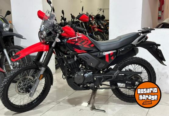 Motos - Hero XPULSE 200 2024 Nafta 3900Km - En Venta