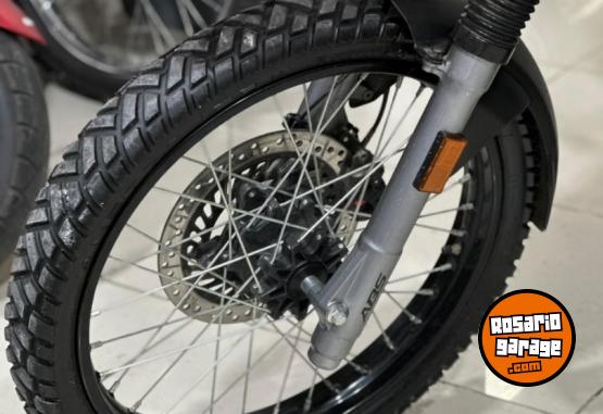 Motos - Hero XPULSE 200 2024 Nafta 3900Km - En Venta