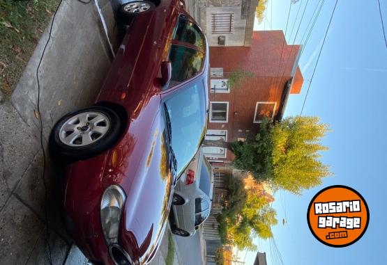 Autos - Ford Mondeo 1998 Nafta 200000Km - En Venta