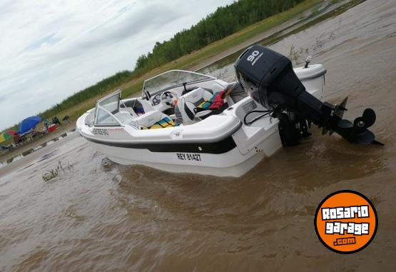Embarcaciones - Albatros 640 con Mercury 90 2t - En Venta
