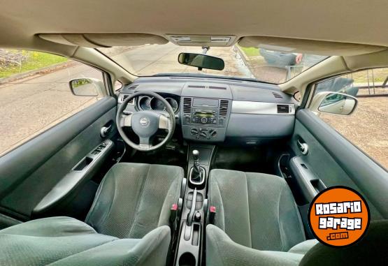 Autos - Nissan TIIDA VISIA 2010 Nafta 186000Km - En Venta