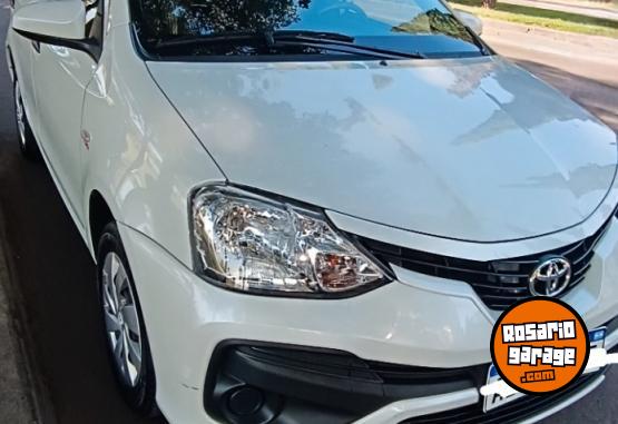 Autos - Toyota Etios 2019 Nafta 49164Km - En Venta