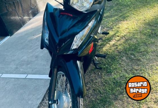 Motos - Honda Wave 2024 Nafta 9000Km - En Venta