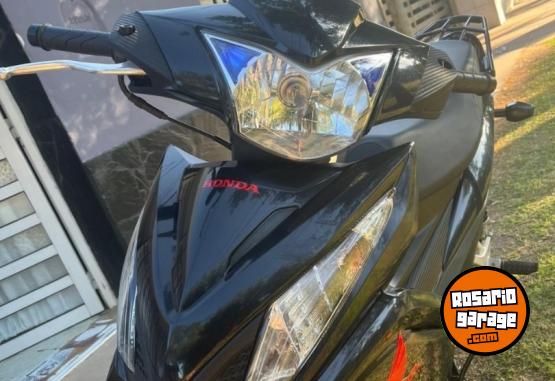 Motos - Honda Wave 2024 Nafta 9000Km - En Venta