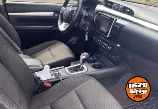 Camionetas - Toyota Hilux srv 2018 Diesel 174000Km - En Venta
