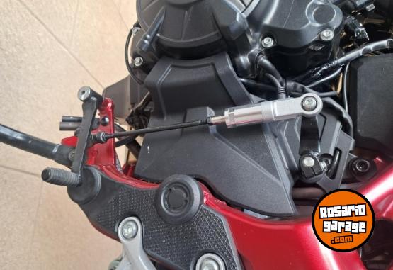 Motos - Honda Hornet 750 2025 Nafta 7500Km - En Venta