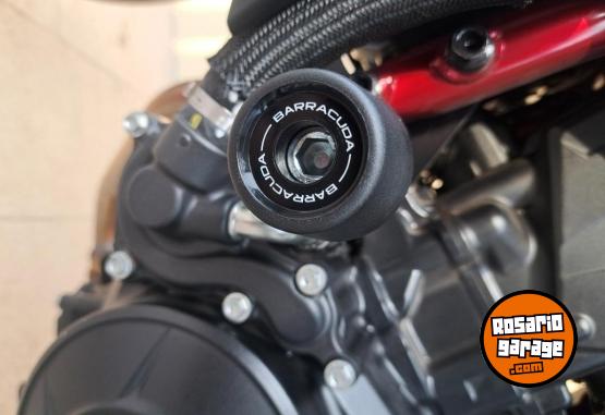 Motos - Honda Hornet 750 2025 Nafta 7500Km - En Venta
