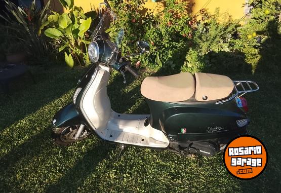 Motos - Motomel Strato Euro 150 2024 Nafta 6500Km - En Venta