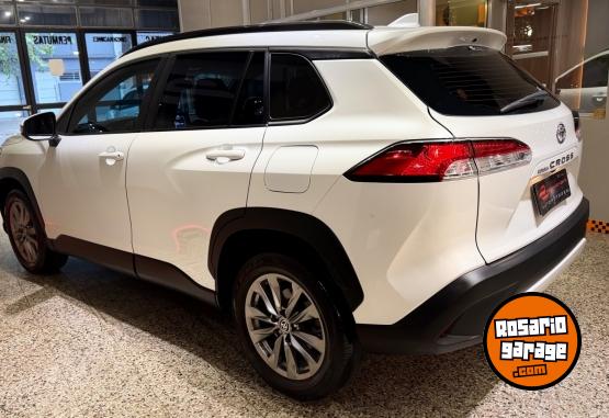 Autos - Toyota Corolla Cross 2021 Nafta 73000Km - En Venta