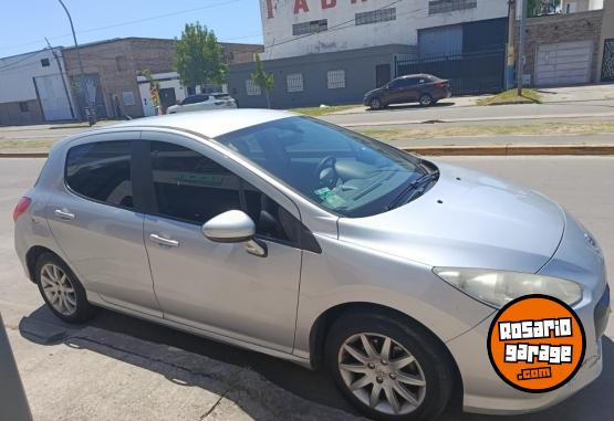 Autos - Peugeot 308 2013 Nafta 152000Km - En Venta