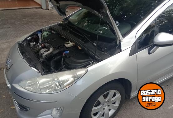 Autos - Peugeot 408 allure 2013 Diesel 185000Km - En Venta