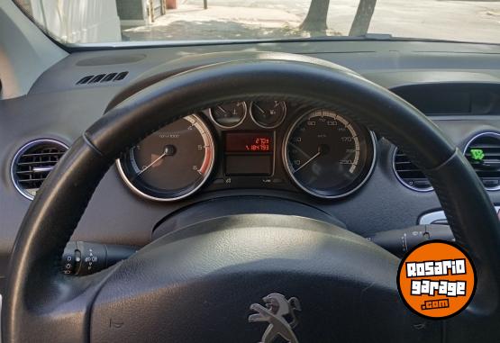 Autos - Peugeot 408 allure 2013 Diesel 185000Km - En Venta