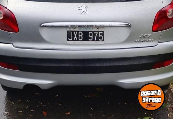 Autos - Peugeot 207 compact 2011 Diesel 223000Km - En Venta