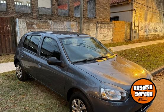 Autos - Renault Clio 2015 Nafta 142000Km - En Venta