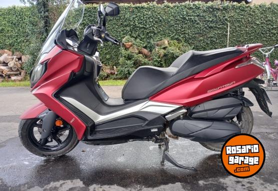 Motos - Kymco Downtown 350 2021 Nafta 7100Km - En Venta