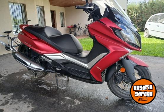 Motos - Kymco Downtown 350 2021 Nafta 7100Km - En Venta