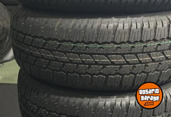 Accesorios para Autos - Neum�ticos BRIDGESTONE At - En Venta