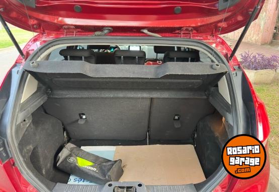 Autos - Ford Fiesta 2018 Nafta 77000Km - En Venta