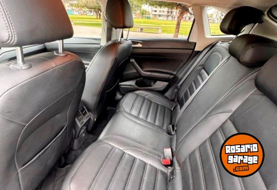 Autos - Volkswagen NIVUS COMFORTLINE 2021 Nafta 46000Km - En Venta