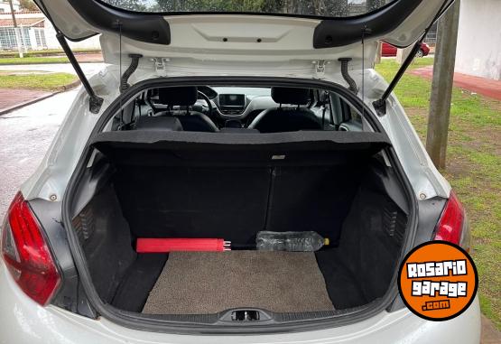 Autos - Peugeot 208 FELINE 1.6 2017 Nafta 80000Km - En Venta