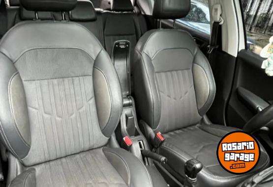 Autos - Peugeot 208 FELINE 1.6 2017 Nafta 80000Km - En Venta