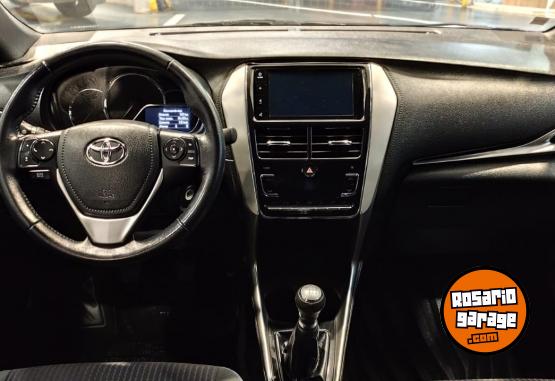 Autos - Toyota YARIS XLS 1.5 MT 2020 Nafta 50000Km - En Venta