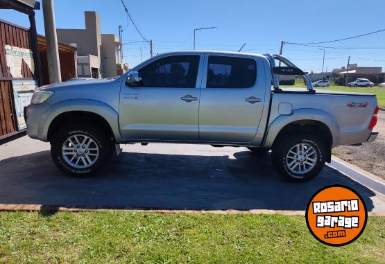 Camionetas - Toyota Hilux 4x4 C/D SRV3.0 TDI 2015 Diesel 199500Km - En Venta