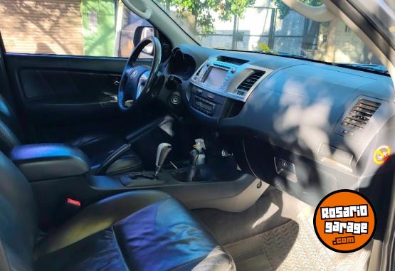 Camionetas - Toyota Hilux 4x4 C/D SRV3.0 TDI 2015 Diesel 199500Km - En Venta