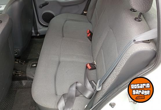 Autos - Renault Clio 2009 Nafta 120000Km - En Venta