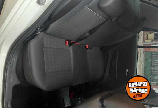 Autos - Volkswagen Fox trendline 2016 Nafta 82000Km - En Venta