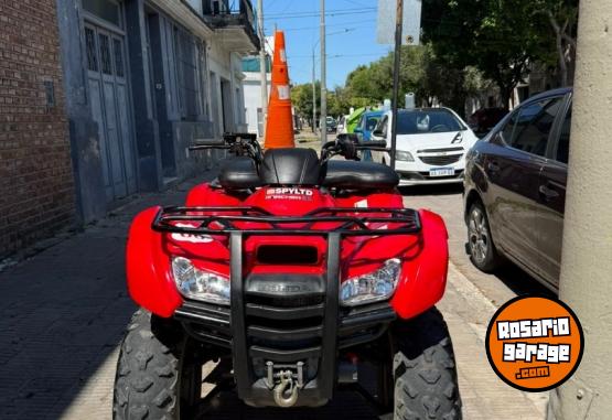 Cuatris y UTVs - Honda 420 2010  1554Km - En Venta