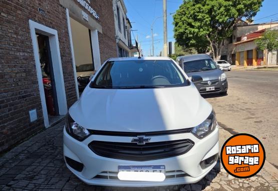 Autos - Chevrolet Onix 2022 Nafta 42000Km - En Venta