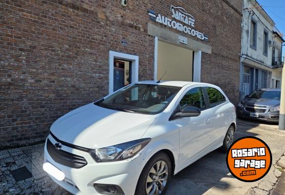 Autos - Chevrolet Onix 2022 Nafta 42000Km - En Venta