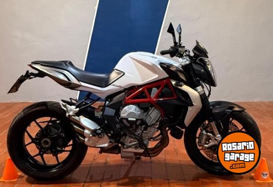Motos - Otra marca BRUTALE 800 2015 Nafta 15000Km - En Venta