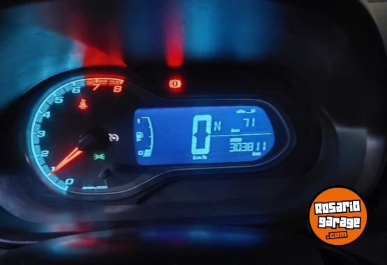 Autos - Chevrolet Prisma LTZ 2016 GNC 304000Km - En Venta