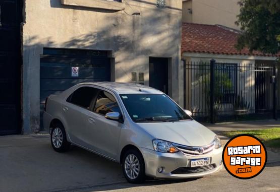Autos - Toyota Etios Xls 2016 Nafta 60000Km - En Venta