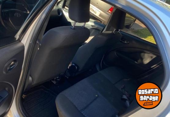 Autos - Toyota Etios Xls 2016 Nafta 60000Km - En Venta