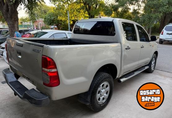 Camionetas - Toyota HILUX 2.5 TDI 2015 Diesel 190000Km - En Venta